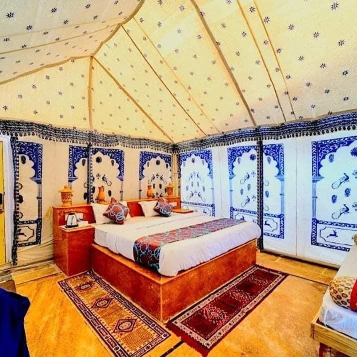 Om Luxury Resort Jaisalmer Quarto foto